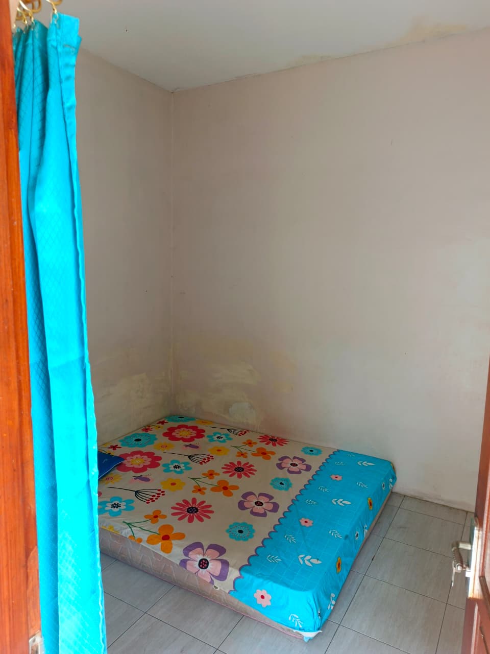 Fasilitas kasur springbed Kost Almawadah